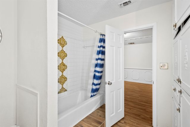 5516 Beaty Street, Fort Worth, TX 76112