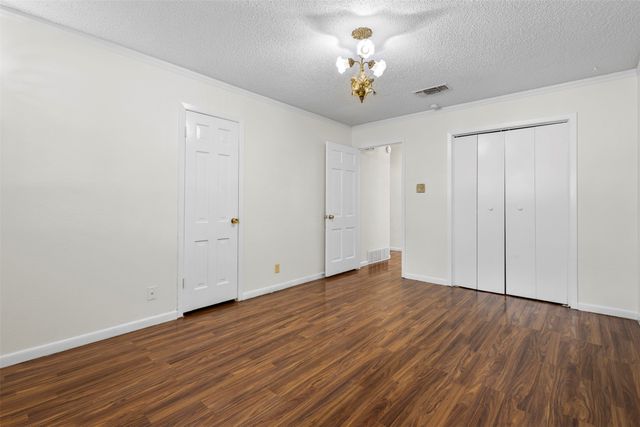 5516 Beaty Street, Fort Worth, TX 76112