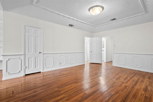 5516 Beaty Street, Fort Worth, TX 76112