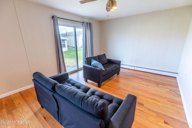 12 Mayaquez Lane, Berkeley, NJ 08721