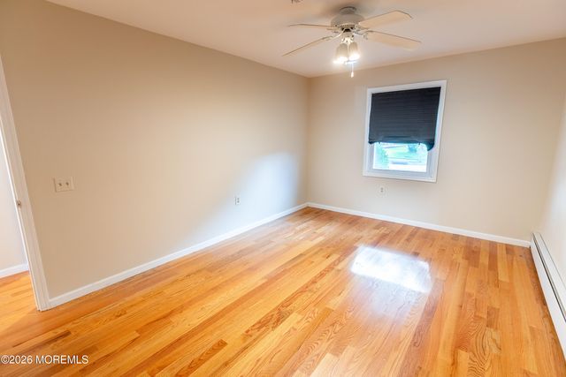 12 Mayaquez Lane, Berkeley, NJ 08721