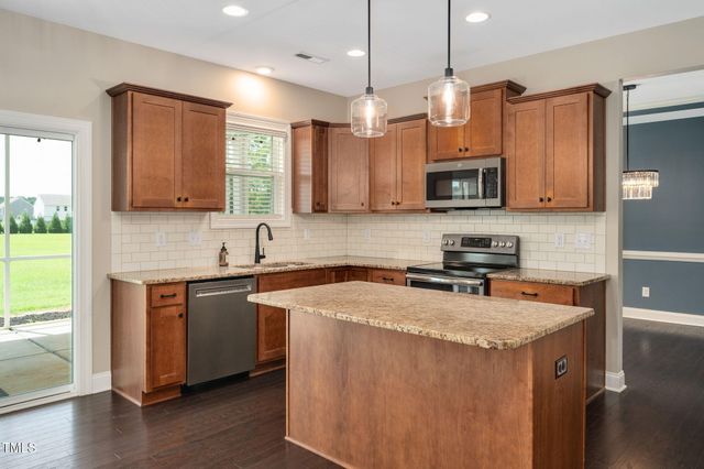 69 Squire Street, Fuquay Varina, NC 27526