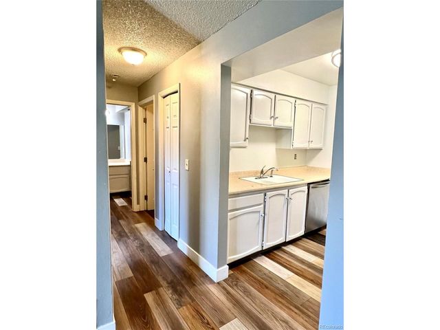 14437 E 1st Dr B04, Aurora, CO 80011