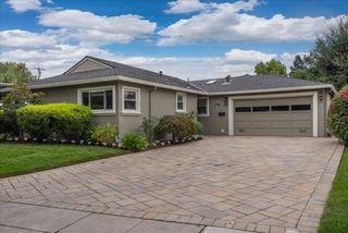2718 Ohio Avenue, Redwood City, CA 94061
