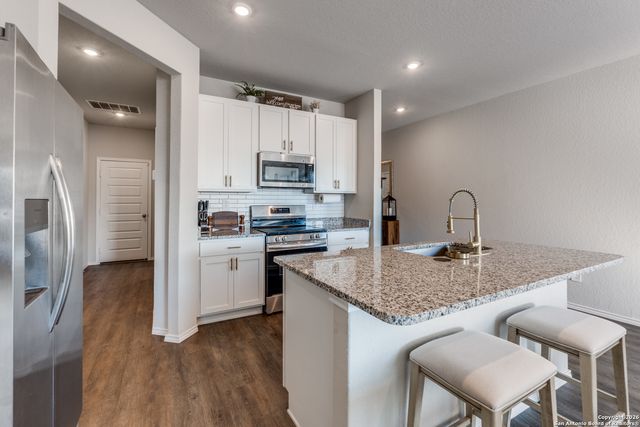 1160 Whitney Way, New Braunfels, TX 78130