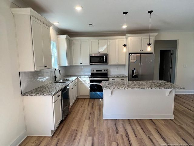 320 Currie Court, Fayetteville, NC 28301