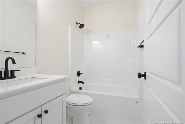 320 Currie Street, Fayetteville, NC 28301