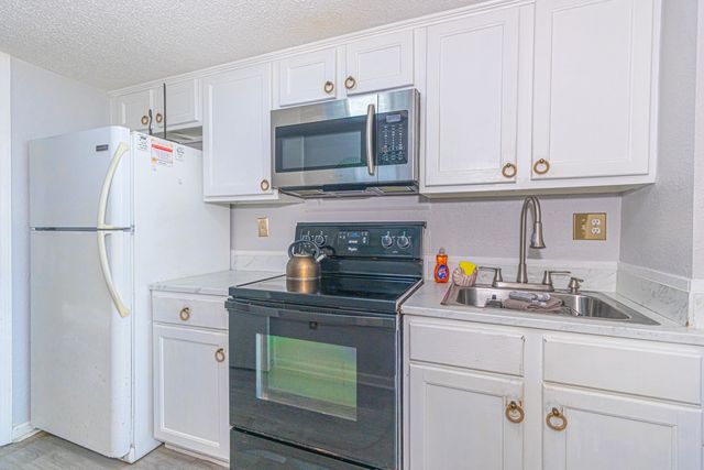 200 76th Ave N Unit 408, Myrtle Beach, SC 29572