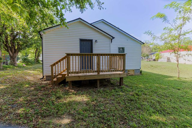 122 Mount Leo Heights St, Mcminnville, TN 37110