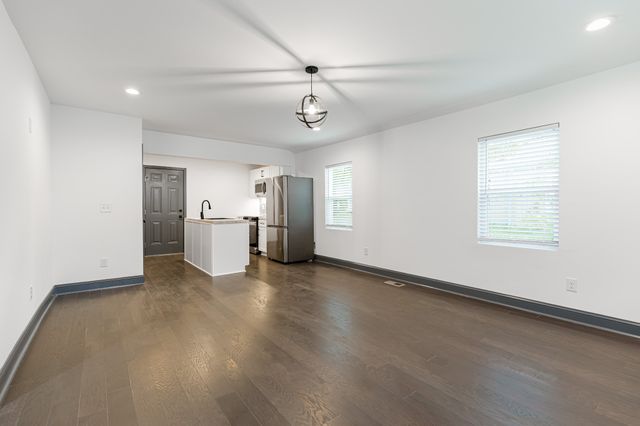 122 Mount Leo Heights St, Mcminnville, TN 37110