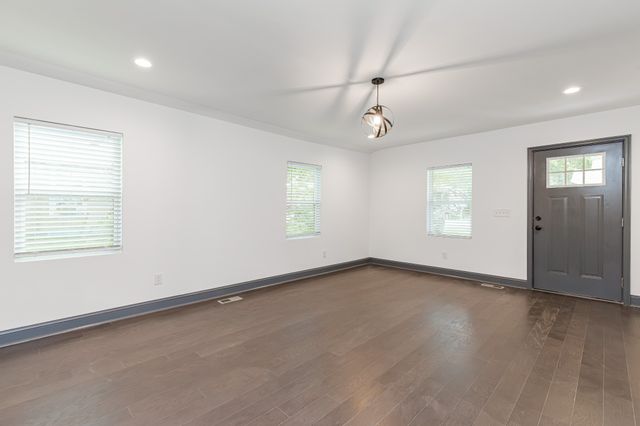 122 Mount Leo Heights St, Mcminnville, TN 37110