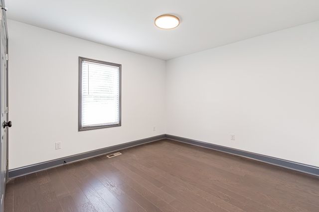 122 Mount Leo Heights St, Mcminnville, TN 37110