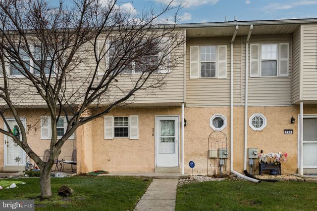 328 CARLYN CT, Downingtown, PA 19335