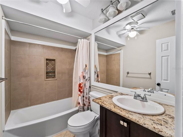 4668 OAK HILL LANE 40, Sarasota, FL 34232