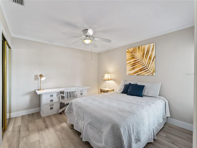 4668 OAK HILL LANE 40, Sarasota, FL 34232