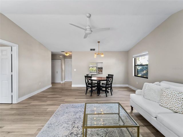 4668 OAK HILL LANE 40, Sarasota, FL 34232