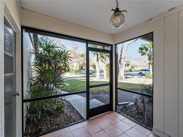 4668 OAK HILL LANE 40, Sarasota, FL 34232