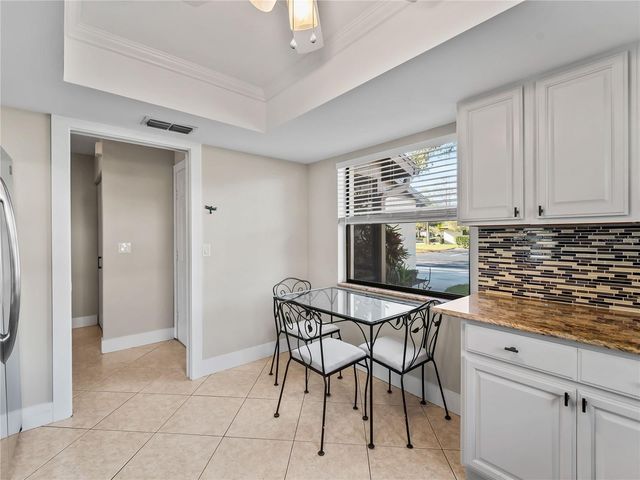 4668 OAK HILL LANE 40, Sarasota, FL 34232