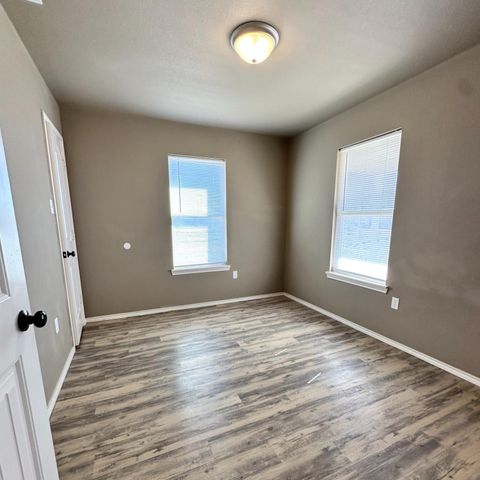 1304 E 15th Street, Lubbock, TX 79403