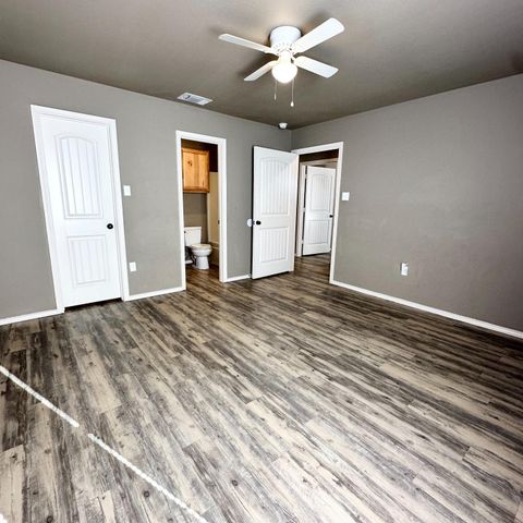 1304 E 15th Street, Lubbock, TX 79403