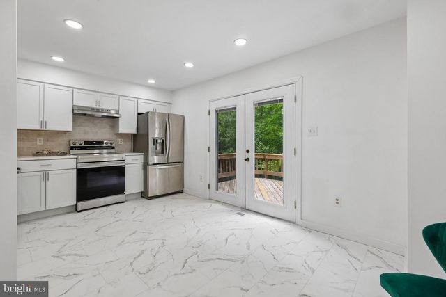 3476 CALEDONIA CIR, Woodbridge, VA 22192