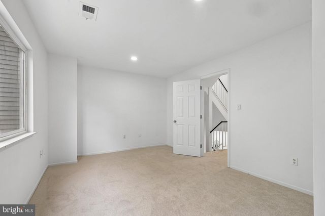 3476 CALEDONIA CIR, Woodbridge, VA 22192