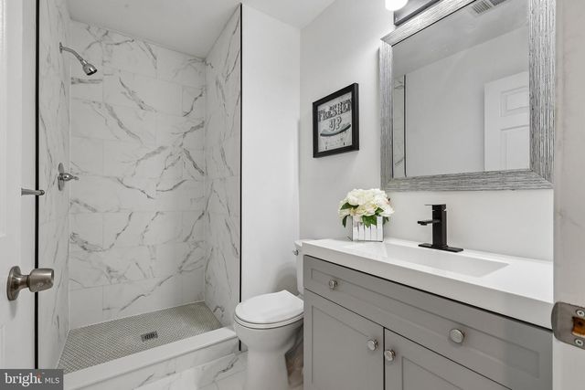 3476 CALEDONIA CIR, Woodbridge, VA 22192