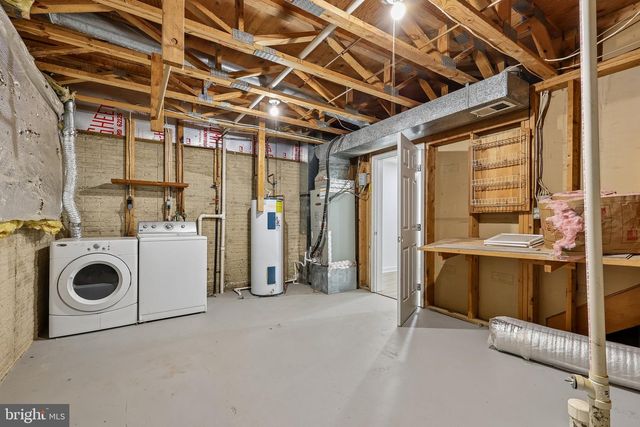 3476 CALEDONIA CIR, Woodbridge, VA 22192