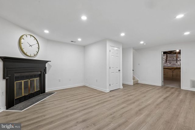 3476 CALEDONIA CIR, Woodbridge, VA 22192