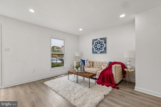 3476 CALEDONIA CIR, Woodbridge, VA 22192