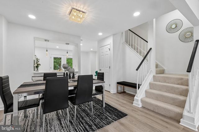 3476 CALEDONIA CIR, Woodbridge, VA 22192