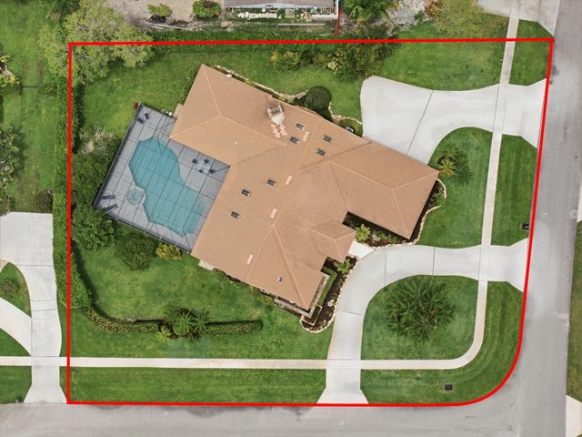 15395 Meadow Wood Drive, Wellington, FL 33414