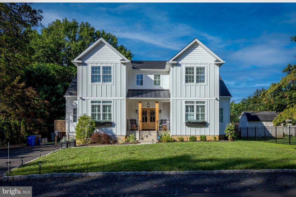 21 WILFRED DR, YARDLEY, PA 19067 — exterior