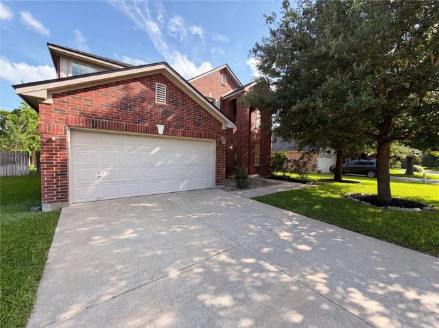 807 Yosemite TRL, Taylor, TX 76574