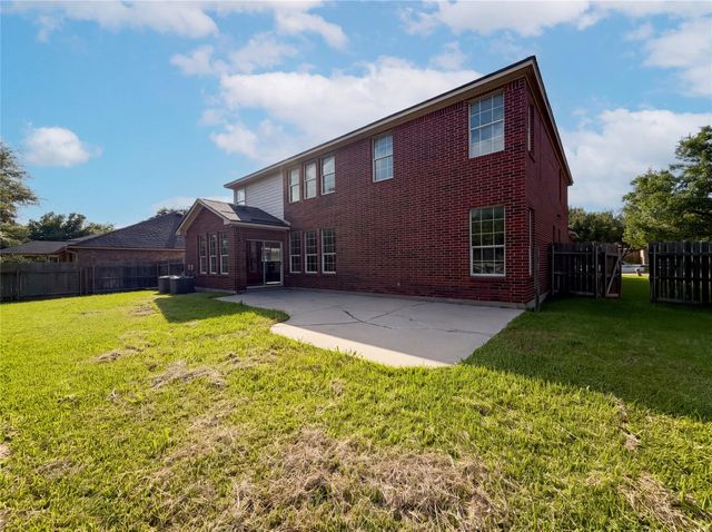 807 Yosemite TRL, Taylor, TX 76574