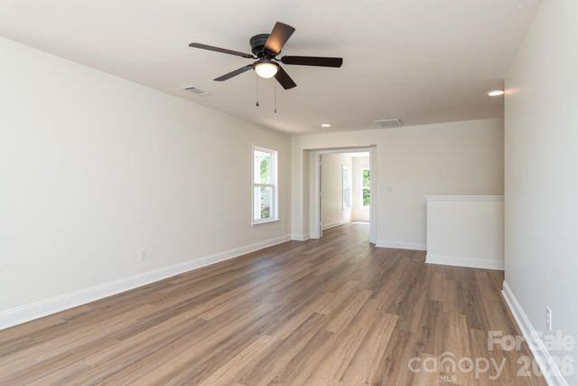123 Glade Valley Avenue, Mooresville, NC 28117