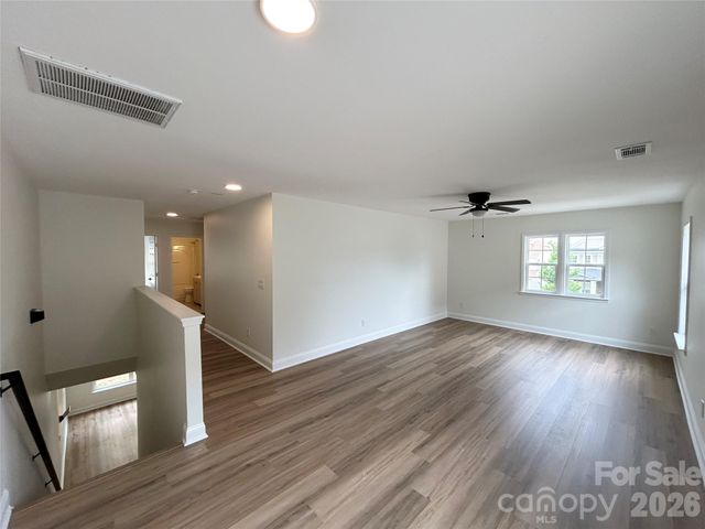 123 Glade Valley Avenue, Mooresville, NC 28117