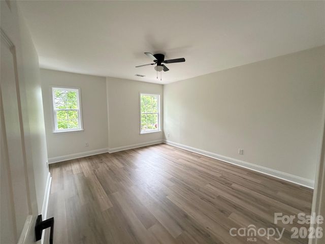 123 Glade Valley Avenue, Mooresville, NC 28117