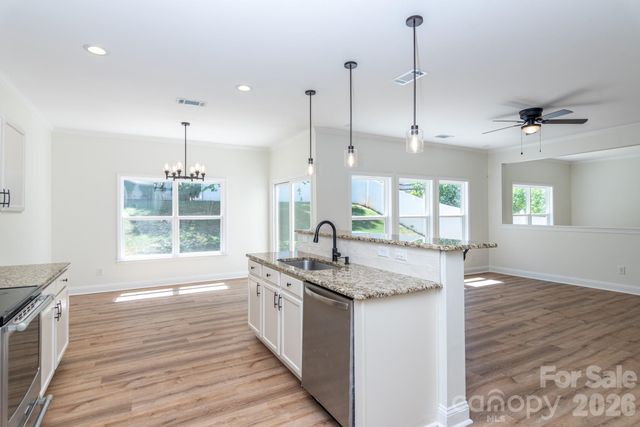 123 Glade Valley Avenue, Mooresville, NC 28117
