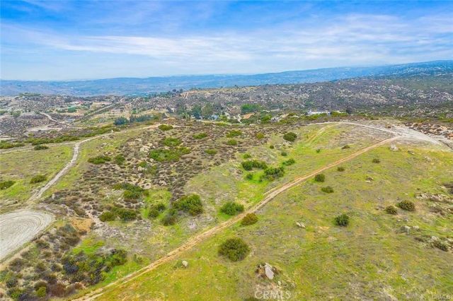 41120 Jojoba Hills, Aguanga, CA 92536