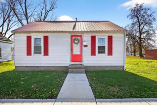 206 Grissom Avenue, Mitchell, IN 47446