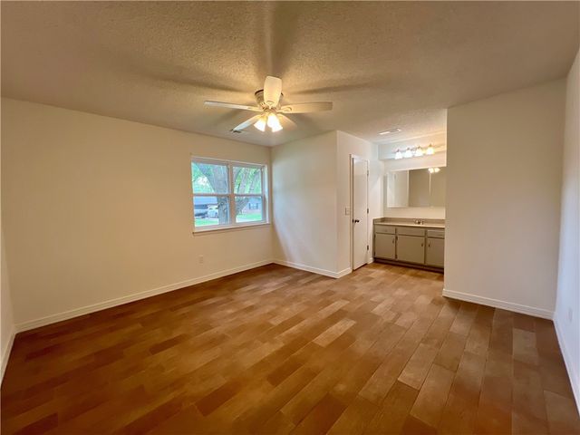 4104 Broken Arrow, Springdale, AR 72764