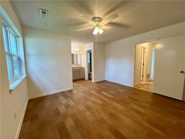 4104 Broken Arrow, Springdale, AR 72764