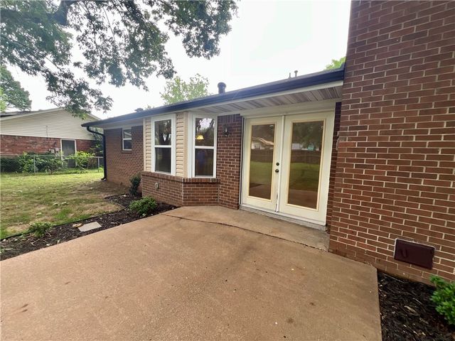 4104 Broken Arrow, Springdale, AR 72764