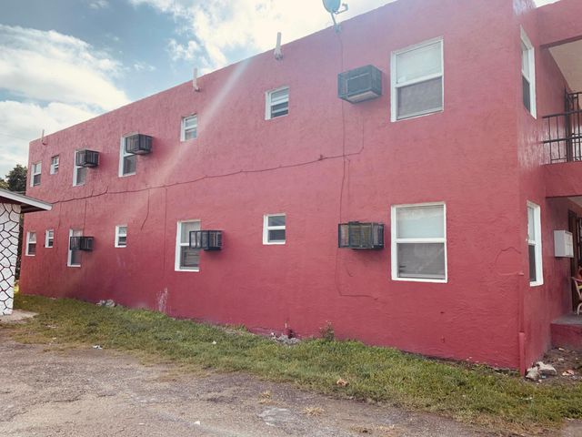 509 SW 7th Street, Belle Glade, FL 33430