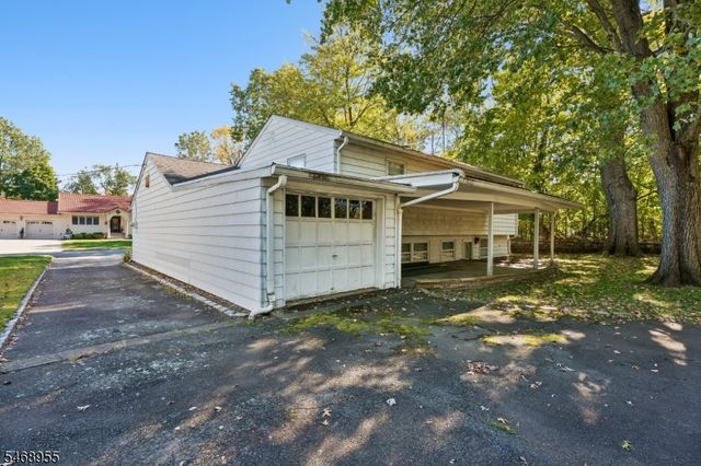 24 Layng Ter, Springfield Twp., NJ 07081