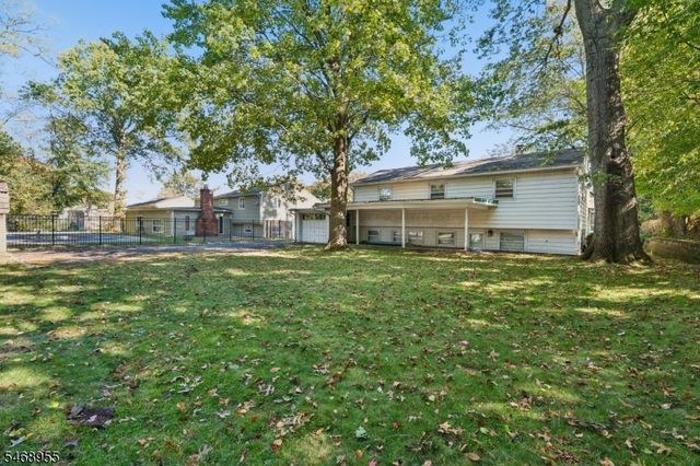 24 Layng Ter, Springfield Twp., NJ 07081