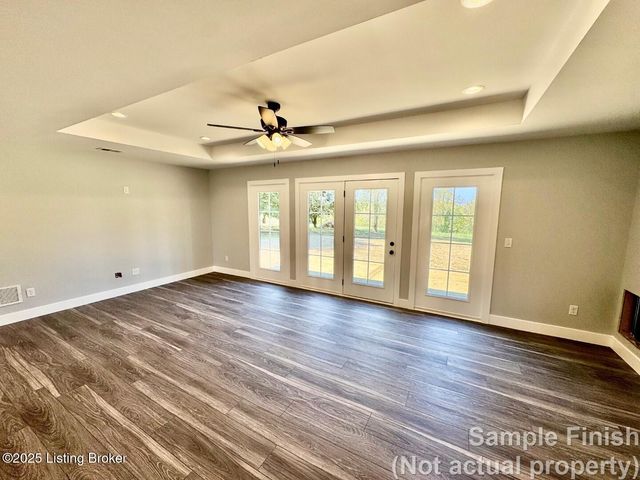 317 Hillsboro Ln, Springfield, KY 40069