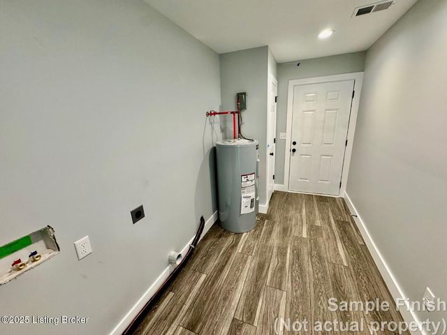 317 Hillsboro Ln, Springfield, KY 40069