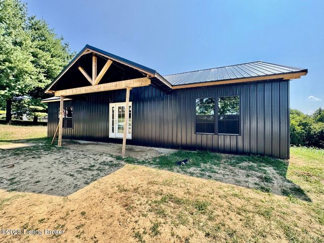 317 Hillsboro Ln, Springfield, KY 40069
